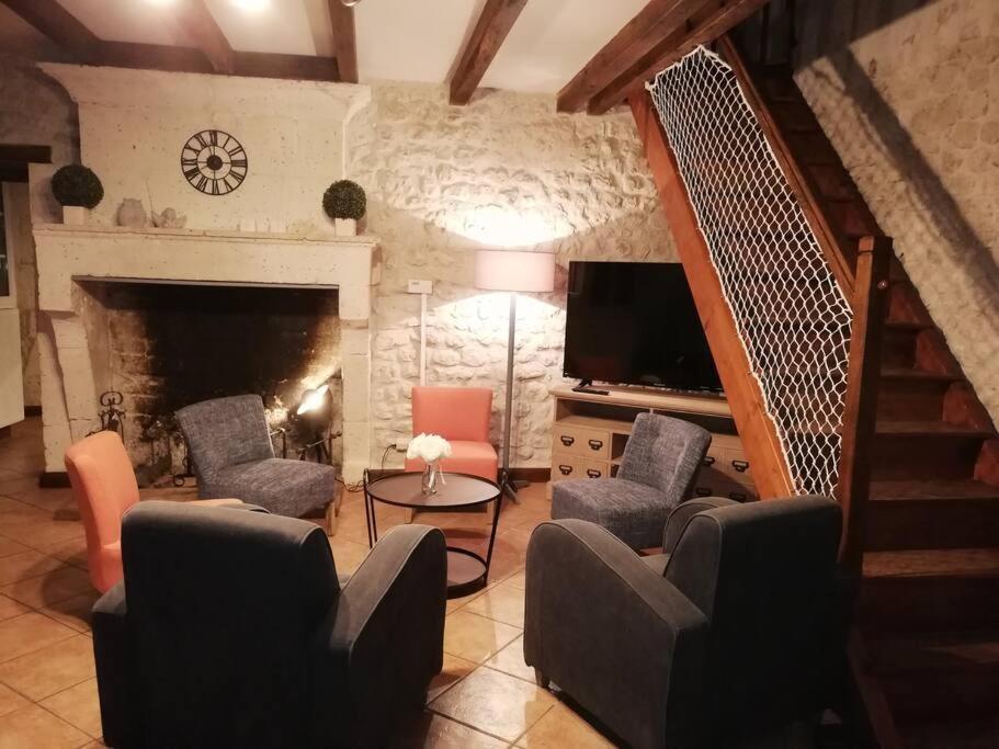 Maison Charentaise A La Campagne Becheresse Εξωτερικό φωτογραφία